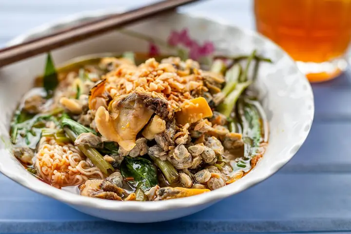 Cách Nấu Mì Ốc Hến Bạch Tuộc