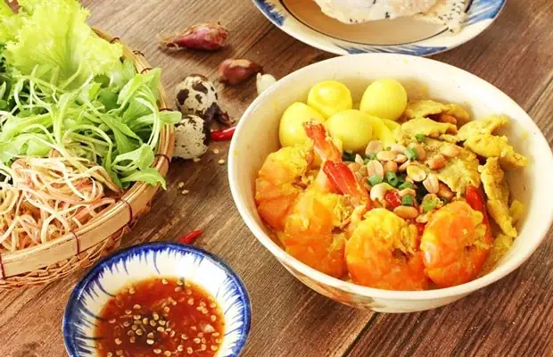 Mì Quảng Tôm Thịt
