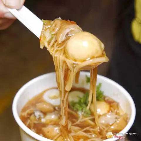 3. Thưởng Thức Mì Súp Hàu Đài Loan 3. Thưởng Thức Mì Súp Hàu Đài Loan