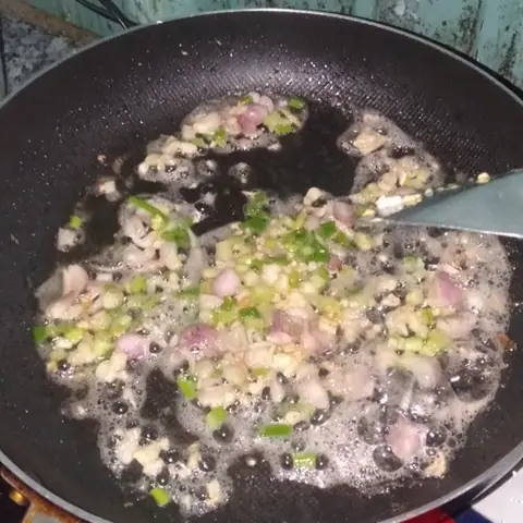 Chế Biến Mì Xào Đậu Hũ