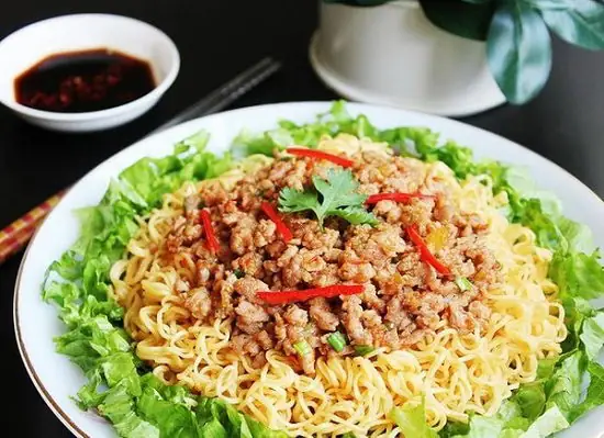 3 Món Ăn Sáng Tuyệt Ngon Với Mì Tôm