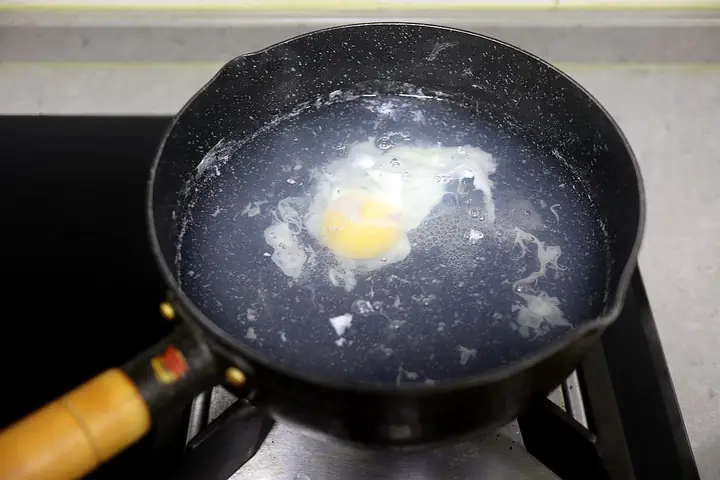 Cách Nấu Bữa Sáng Với Mì Trứng Rau Cải