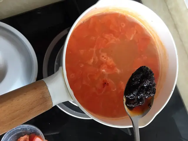 Nấu Mì Tôm Không Khó Nhưng Làm Sao Cho Ngon Thì Không Phải Ai Cũng Biết Cách Đâu Nhé! Nấu Mì Tôm Không Khó Nhưng Làm Sao Cho Ngon Thì Không Phải Ai Cũng Biết Cách Đâu Nhé!