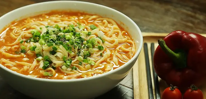 Cách Nấu Mì Trứng Safoco Dai Ngon Không Bị Nát?