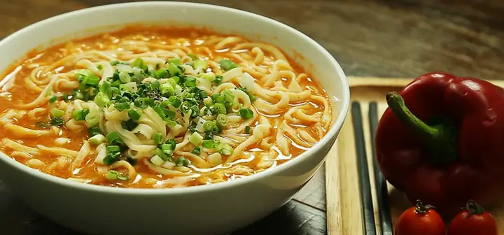 Cách Nấu Mì Trứng Safoco Dai Ngon Không Bị Nát?