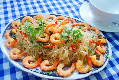 Những món miến vừa ăn lại dễ làm, thích hợp thưởng thức vào bữa sáng. Những món miến vừa ăn lại dễ làm, thích hợp thưởng thức vào bữa sáng.