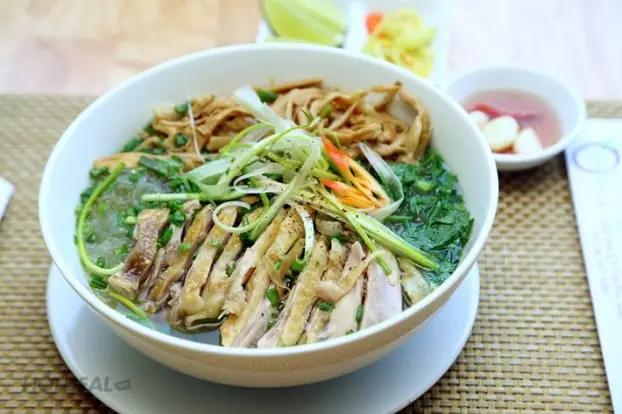 Cách nấu miến gà chuẩn công thức truyền thống ngày Tết Nguyên đán