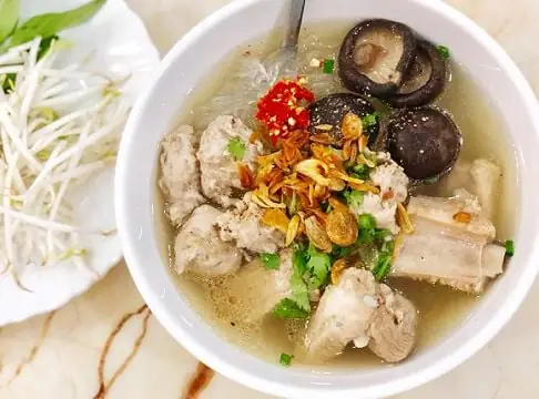 2. Cách làm món miến sườn giò sống 2. Cách làm món miến sườn giò sống