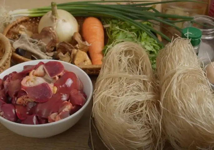 Chuẩn bị nguyên liệu và dụng cụ