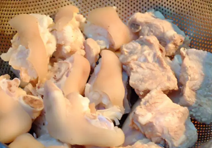 Cách Làm Canh Miến Nấu Măng:
