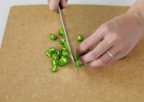 Bữa sáng mà thưởng thức món miến hải sản, thơm ngon và hấp dẫn này thì còn gì bằng nhỉ.