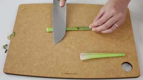 Bữa sáng mà thưởng thức món miến hải sản, thơm ngon và hấp dẫn này thì còn gì bằng nhỉ.