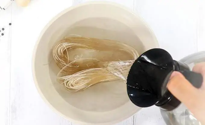 Sơ chế nguyên liệu Sơ chế nguyên liệu