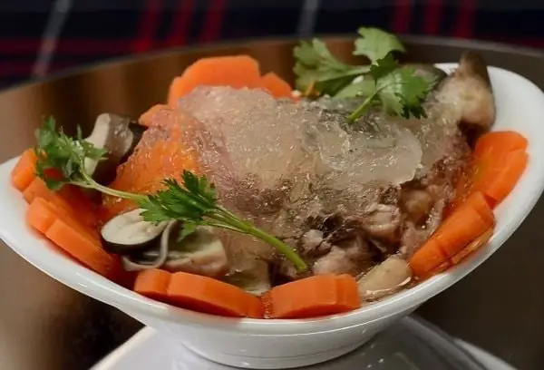 Công Dụng Của Món Súp Tổ Yến Thịt Gà Xé