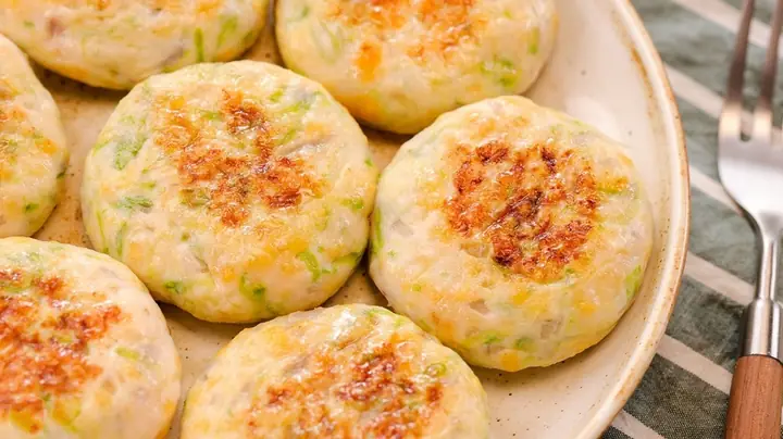 Thành phẩm món chả gà rau củ: Thành phẩm món chả gà rau củ: