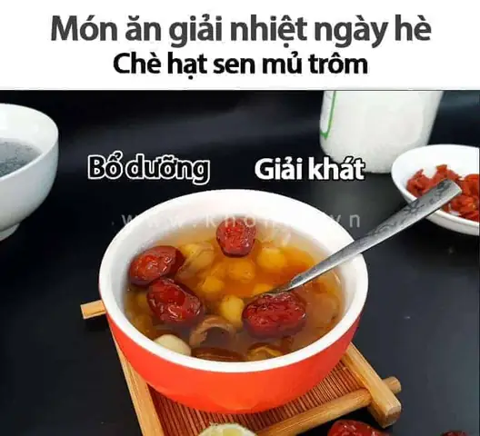 1.1. Chè Mủ Trôm Nhãn Nhục Hạt Sen.