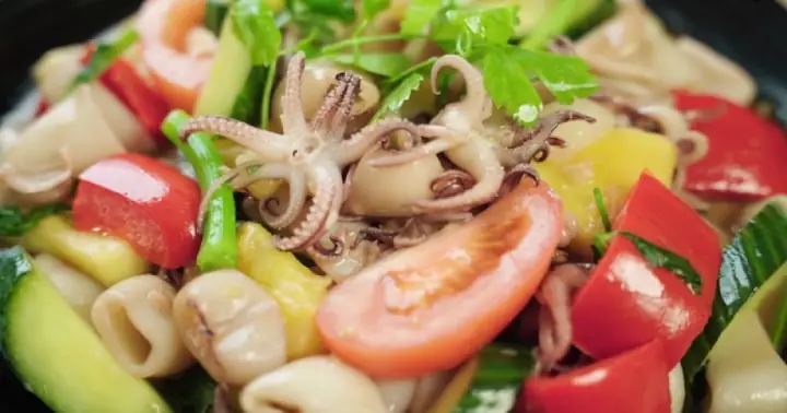 Các Bước Sơ Chế Mực Để Giữ Độ Tươi Ngon Các Bước Sơ Chế Mực Để Giữ Độ Tươi Ngon