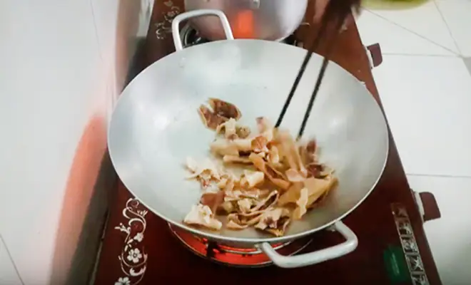 Cách xào mực với dưa leo ngon chuẩn hương vị mẹ nấu Cách xào mực với dưa leo ngon chuẩn hương vị mẹ nấu