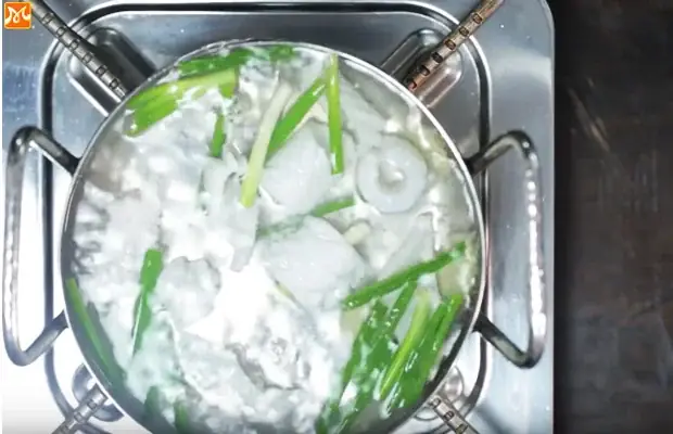 Bước 2: Sơ Chế Nguyên Liệu Còn Lại