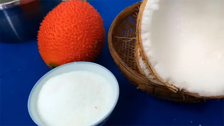 1Nguyên liệu làm mứt dừa gấc