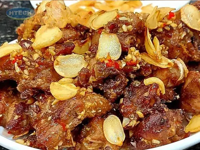 Hoàn Thành Và Thưởng Thức Món Ngan Cháy Tỏi Với Mỏi Phi Vàng Ươm Thơm Lừng Hoàn Thành Và Thưởng Thức Món Ngan Cháy Tỏi Với Mỏi Phi Vàng Ươm Thơm Lừng