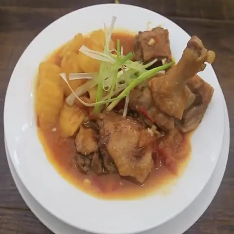 Vịt Sốt Vang - Biến Tấu Độc Đáo Từ Thịt Vịt Vịt Sốt Vang - Biến Tấu Độc Đáo Từ Thịt Vịt