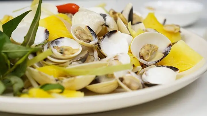 Mẹo Và Lưu Ý Khi Làm Ngao Hấp Sả Dứa