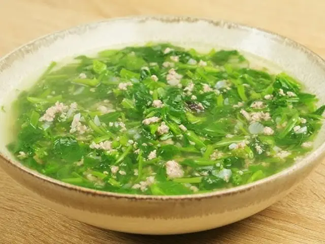 Canh Rau Đậu Hà Lan Nấu Thịt Băm