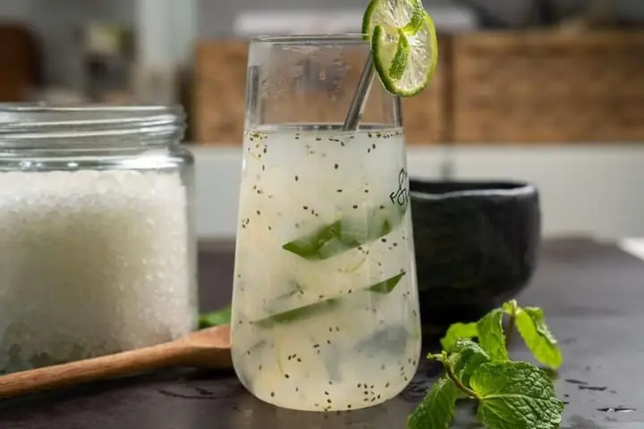 Cách Nấu Nha Đam Đường Phèn Hạt Chia