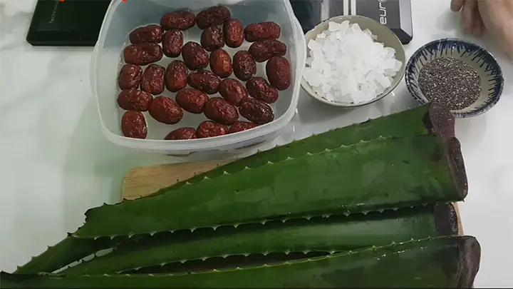 Nguyên Liệu Làm Nha Đam Hạt Chia Táo Đỏ Đường Phèn