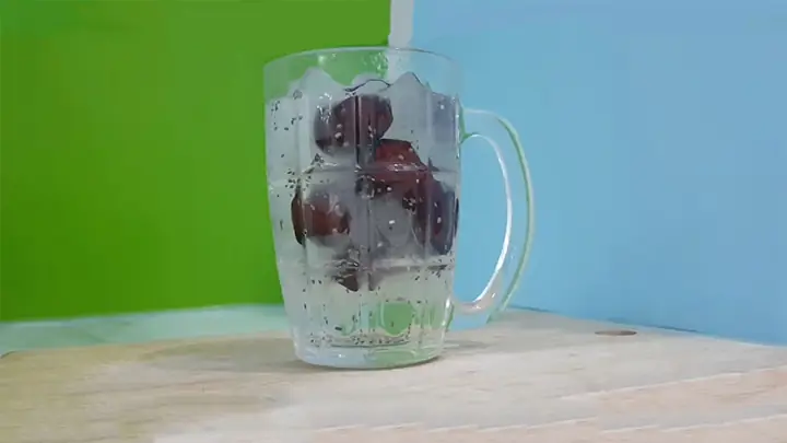 Cách Làm Nha Đam Hạt Chia Táo Đỏ Đường Phèn