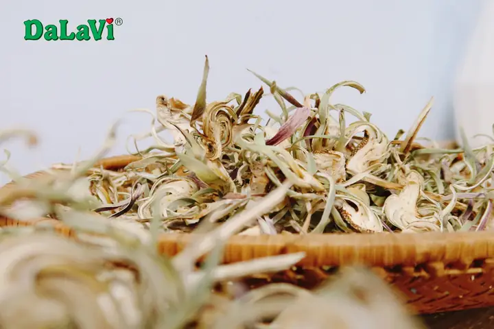 Bước 1: Sơ Chế Nguyên Liệu