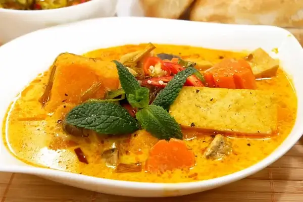 Cách Nấu Cari Chay Ngon Tại Nhà