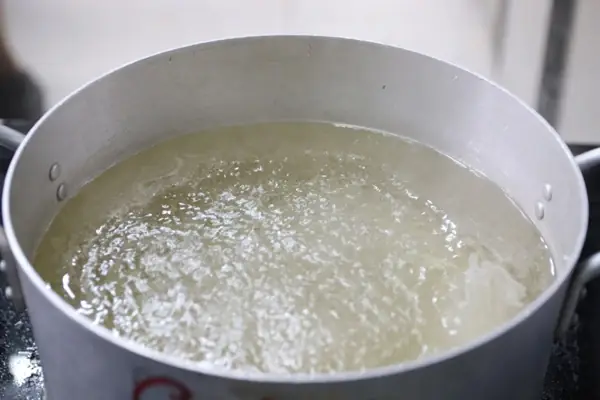 2. Hướng Dẫn Cách Nấu Đường Nước Dễ Thực Hiện 2. Hướng Dẫn Cách Nấu Đường Nước Dễ Thực Hiện