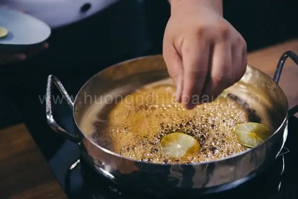 Nấu Nước Đường Làm Bánh Trung Thu Nấu Nước Đường Làm Bánh Trung Thu