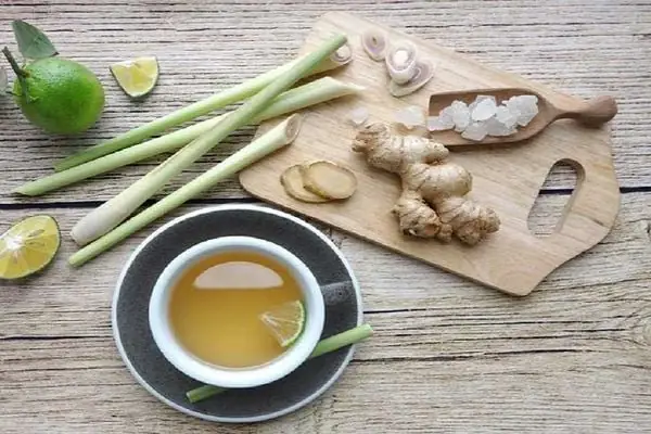 2. Cách Nấu Nước Chanh Sả Gừng Kết Hợp Với Đường Phèn