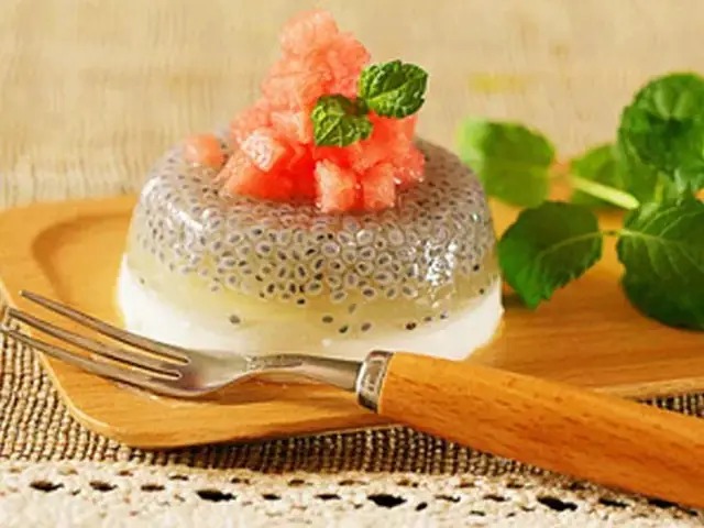 4. Thạch Rau Câu Hạt É 4. Thạch Rau Câu Hạt É