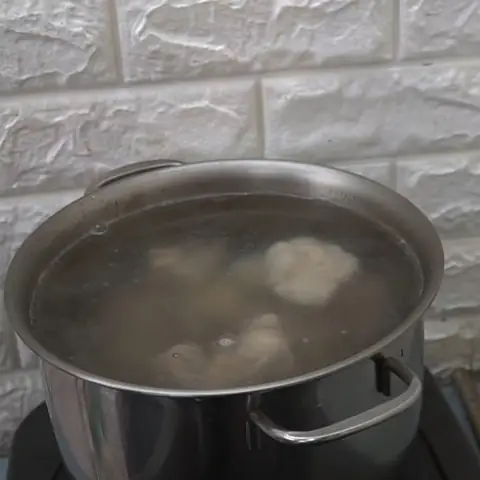 Sơ Chế Và Nấu Nước Lèo