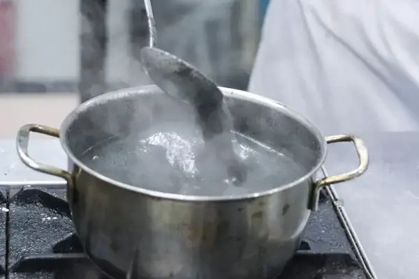 Cách Nấu Chè Mè Đen Nước Cốt Dừa