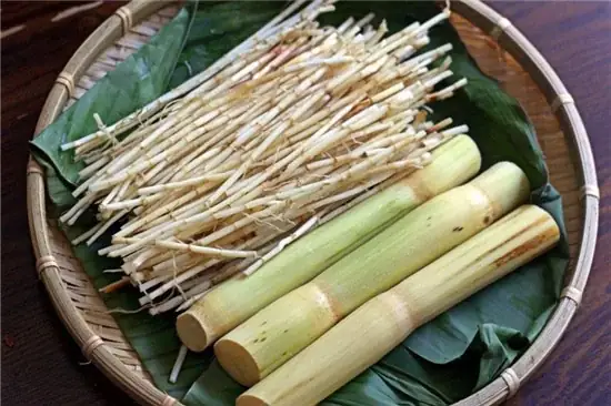 Nguyên Liệu Nấu Nước Râu Ngô