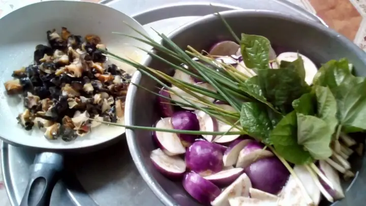 Ốc Xào Cà Tím, Giòn Nồng Nàn, Bắt Miệng Và Đưa Cơm - Ảnh 1.