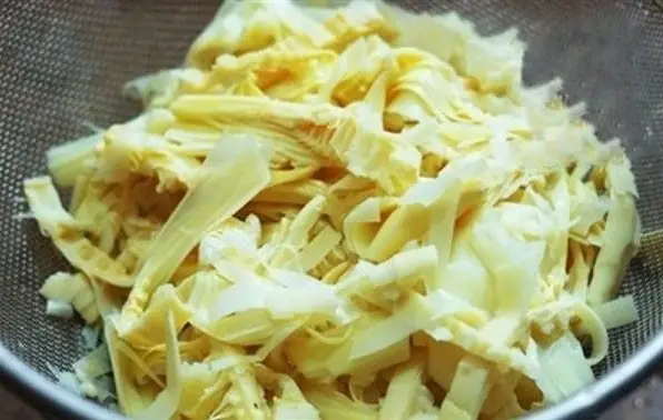 2. Ốc xào măng chua ngon 2. Ốc xào măng chua ngon