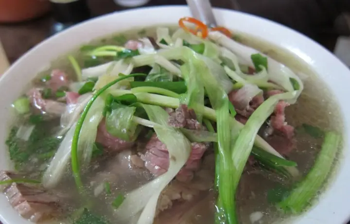 Cách Nấu Phở Bò Gà Ngon, Đơn Giản Mà Ai Cũng Mê