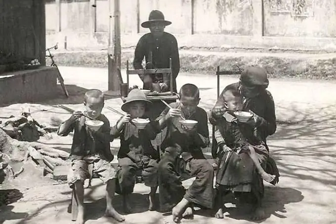 Hương Vị Phở Hà Nội Xưa Ngon Như Thế Nào Mà Được Yêu Thích Đến Vậy?