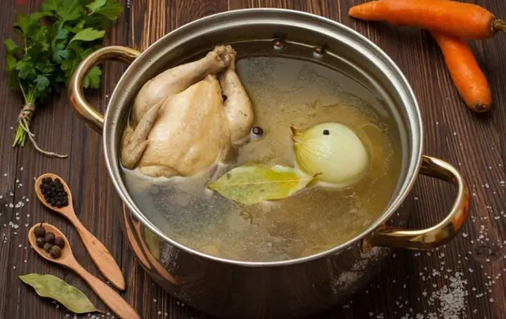 Quy trình thực hiện cách nấu phở gà miền nam