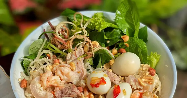Phở sắn trộn