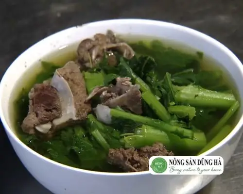 Canh cải mèo nấu xương heo