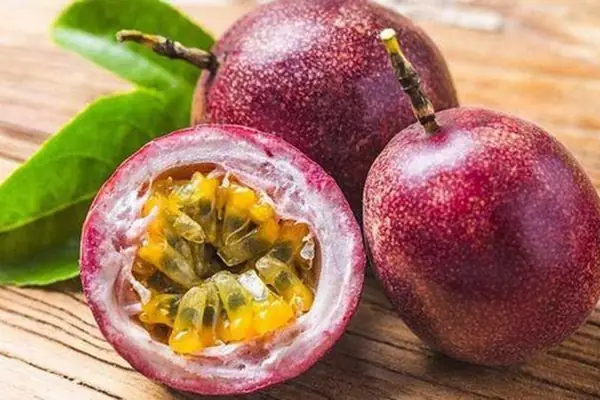 1. Cách Chọn Mua Chanh Dây Tươi Ngon