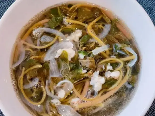 2. Canh rau sam nấu tôm