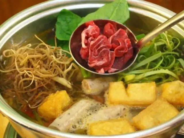 Lẩu Riêu Cua Sườn Sụn Cho Cả Nhà Sum Họp